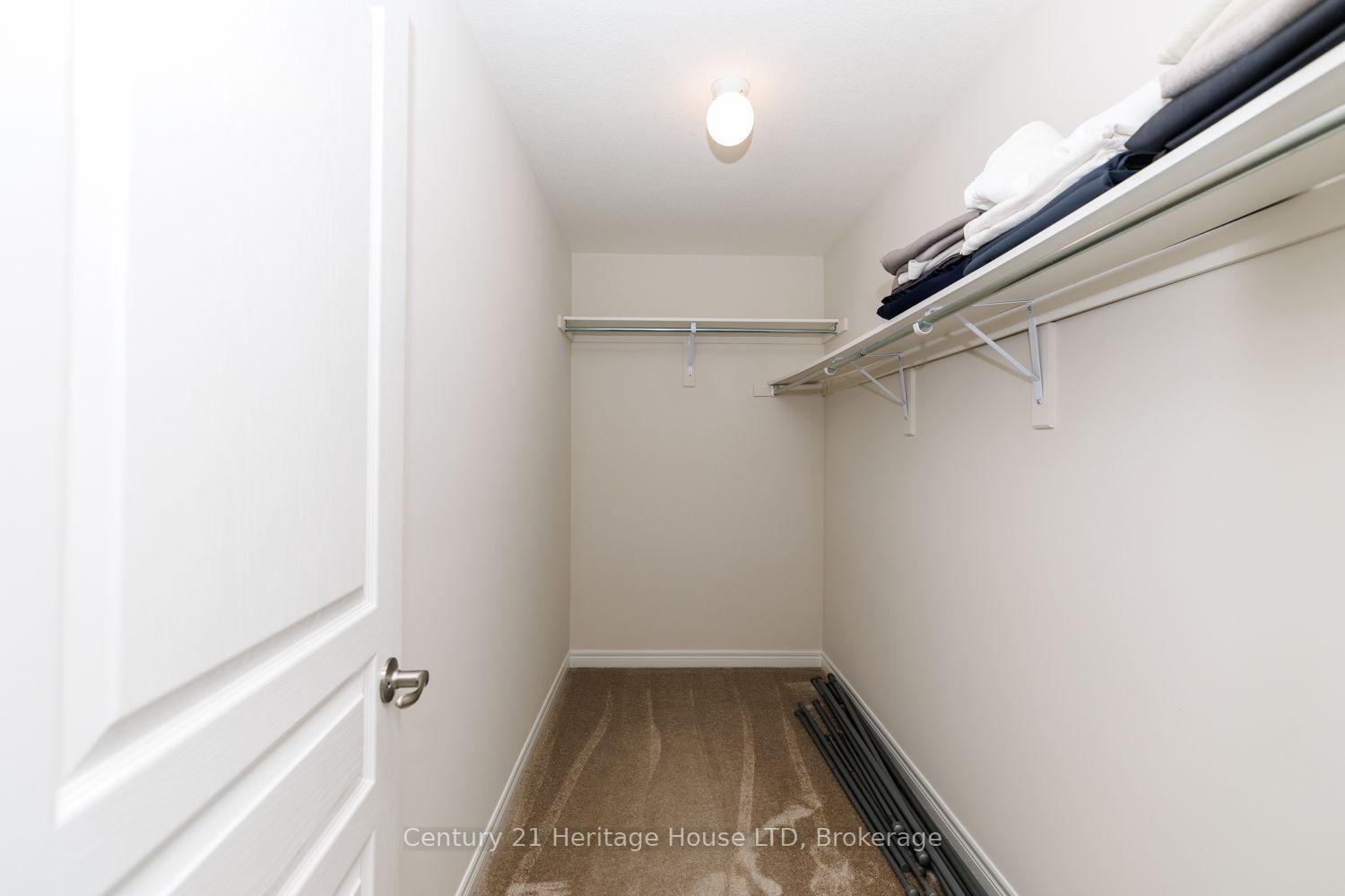 Photo 21 of 11 Philmori Crescent, Pelham, Fonthill — HOMEH