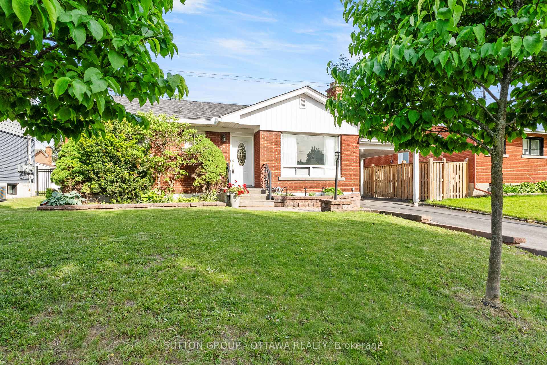 Photo 15 of 1237 Whitmore Avenue, Ottawa, Bel Air Heights — HOMEH
