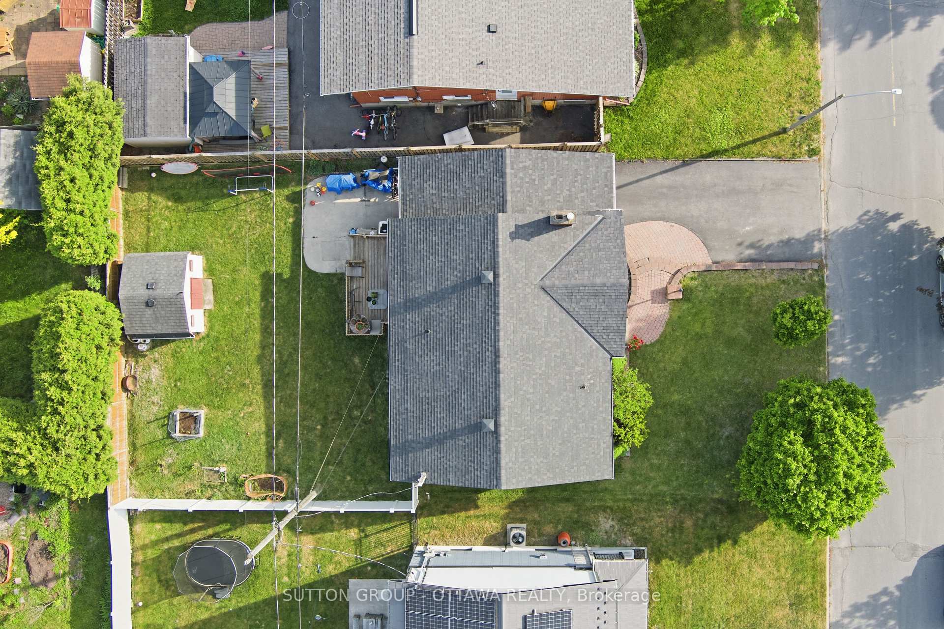 Photo 24 of 1237 Whitmore Avenue, Ottawa, Bel Air Heights — HOMEH