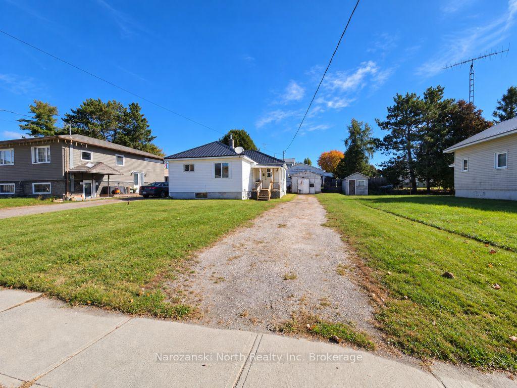 Photo of 78 St. David Street N