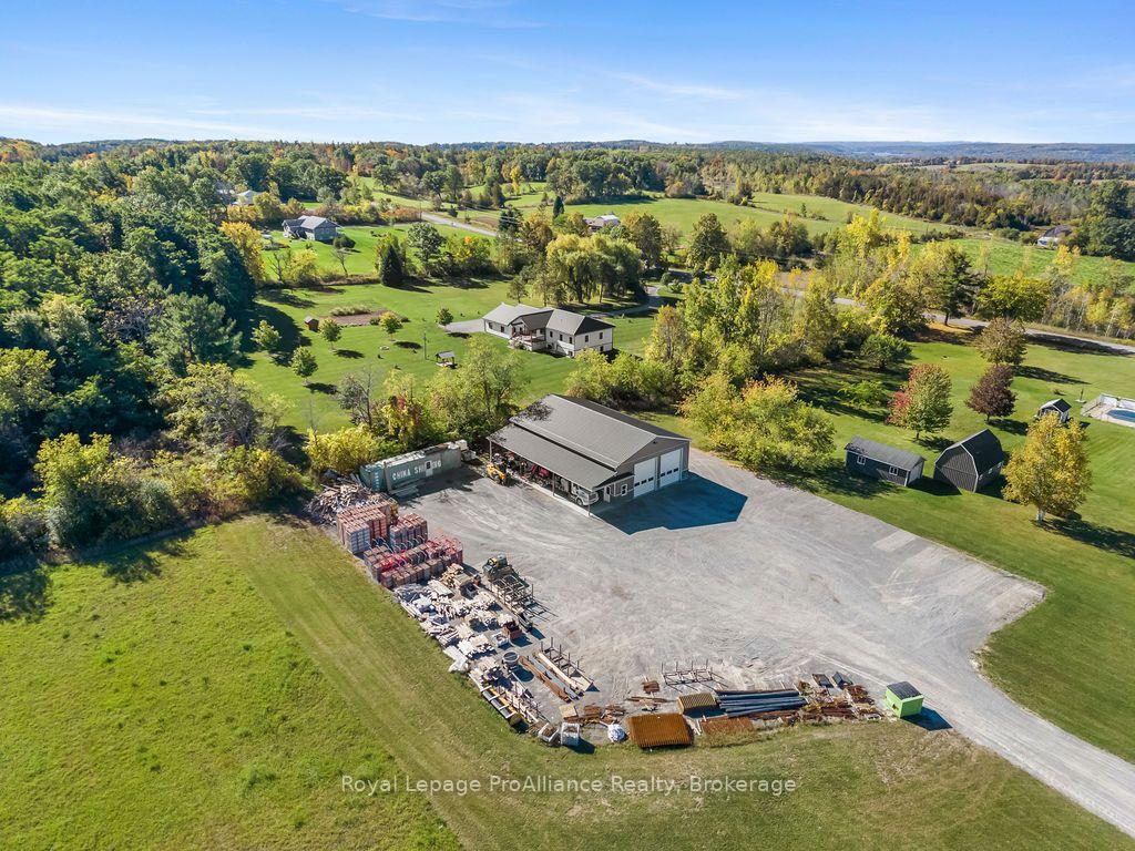 Photo 5 of 788 Gallivan Road, Quinte West, Sidney Ward — HOMEH