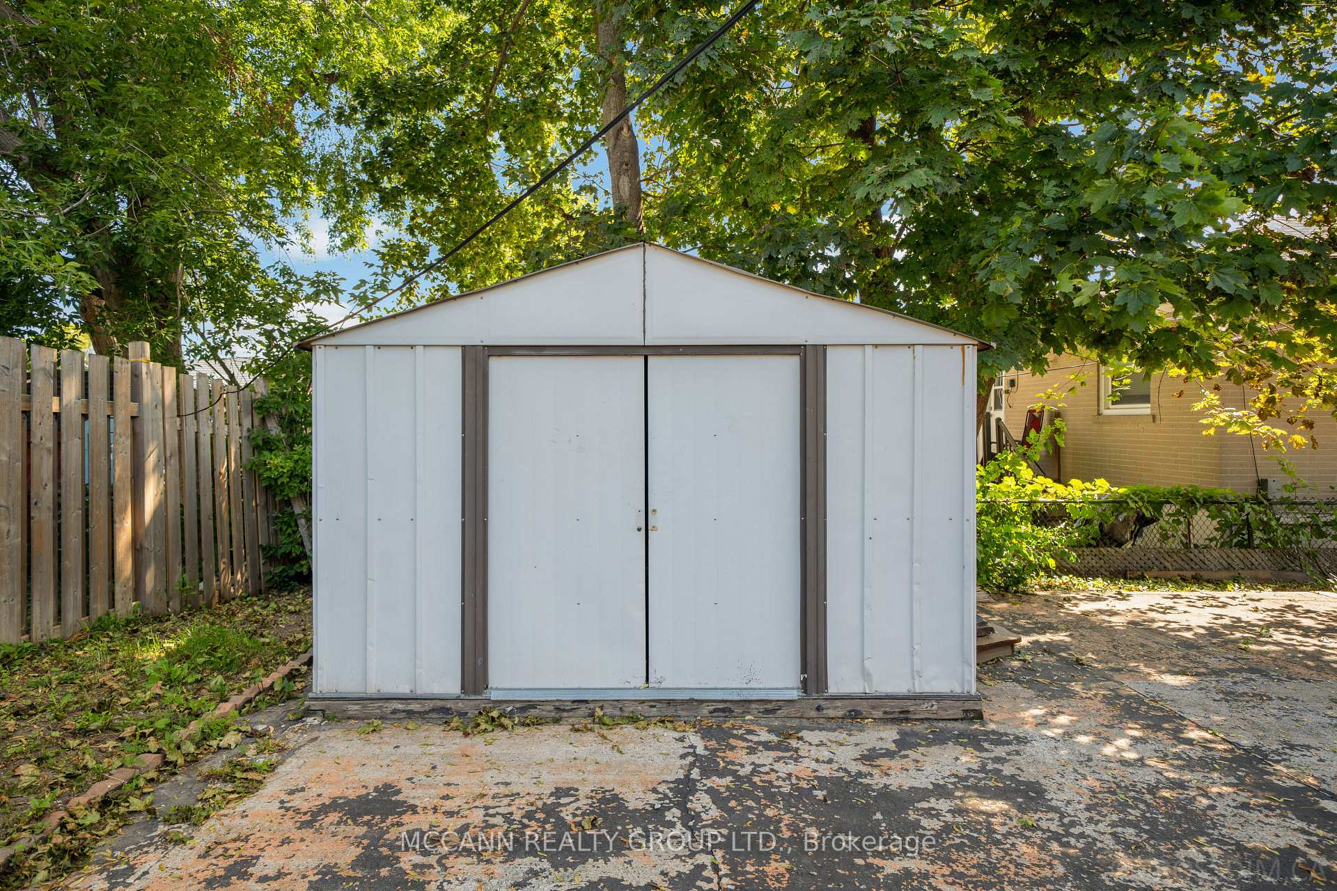 Photo 39 of 17 Barlow Road, Scarborough, Woburn — HOMEH