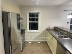Photo 4 of 2439 Nutgrove Avenue, Ottawa, Barrhaven - Half Moon Bay — HOMEH