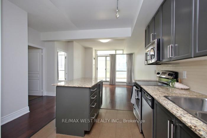 Photo 11 of Unit 903, 225 Webb Drive, Mississauga, City Centre — HOMEH