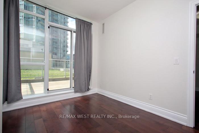 Photo 16 of Unit 903, 225 Webb Drive, Mississauga, City Centre — HOMEH
