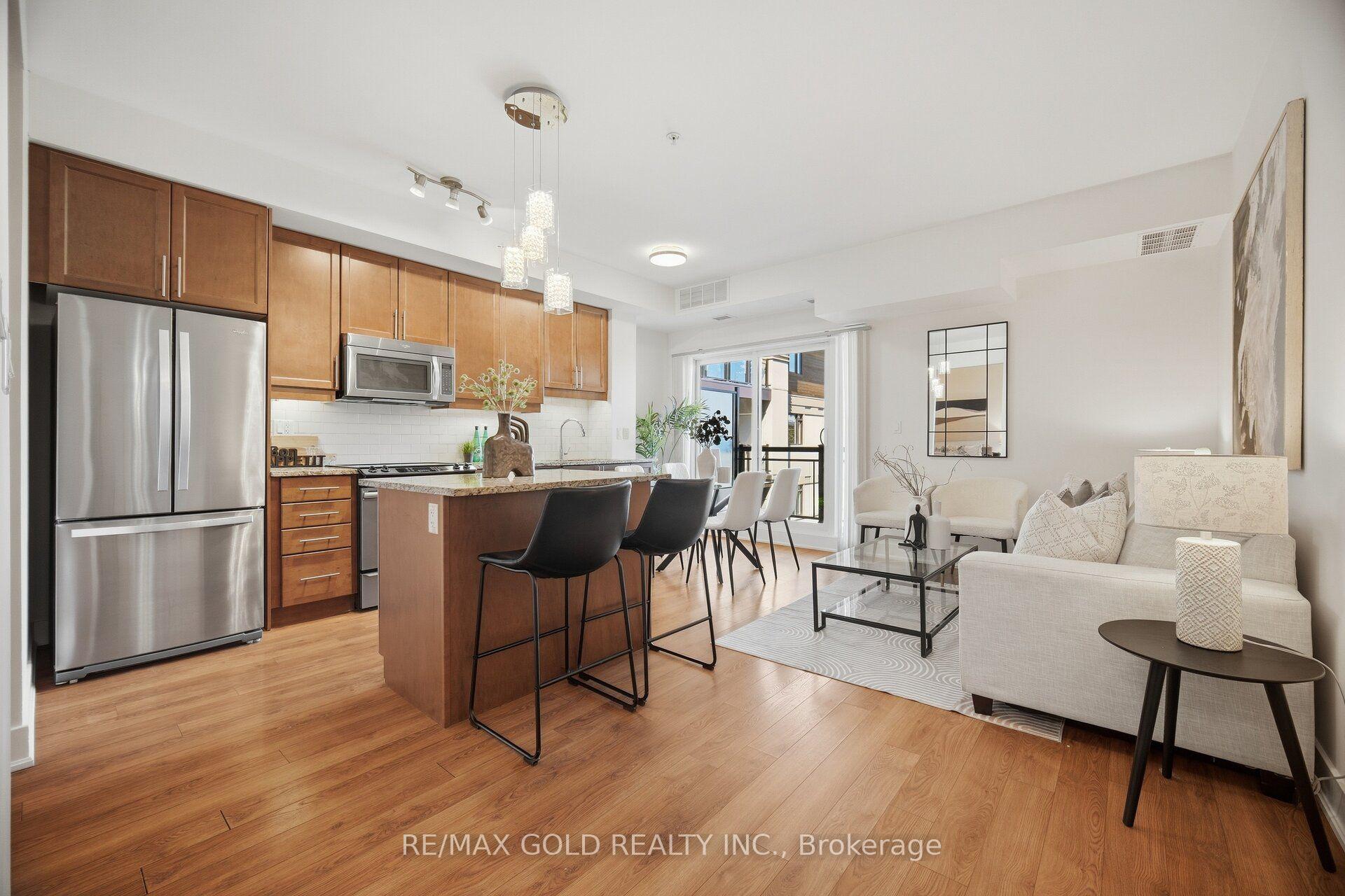 Photo 3 of Unit 324, 128 Garden Drive, Oakville, Central — HOMEH