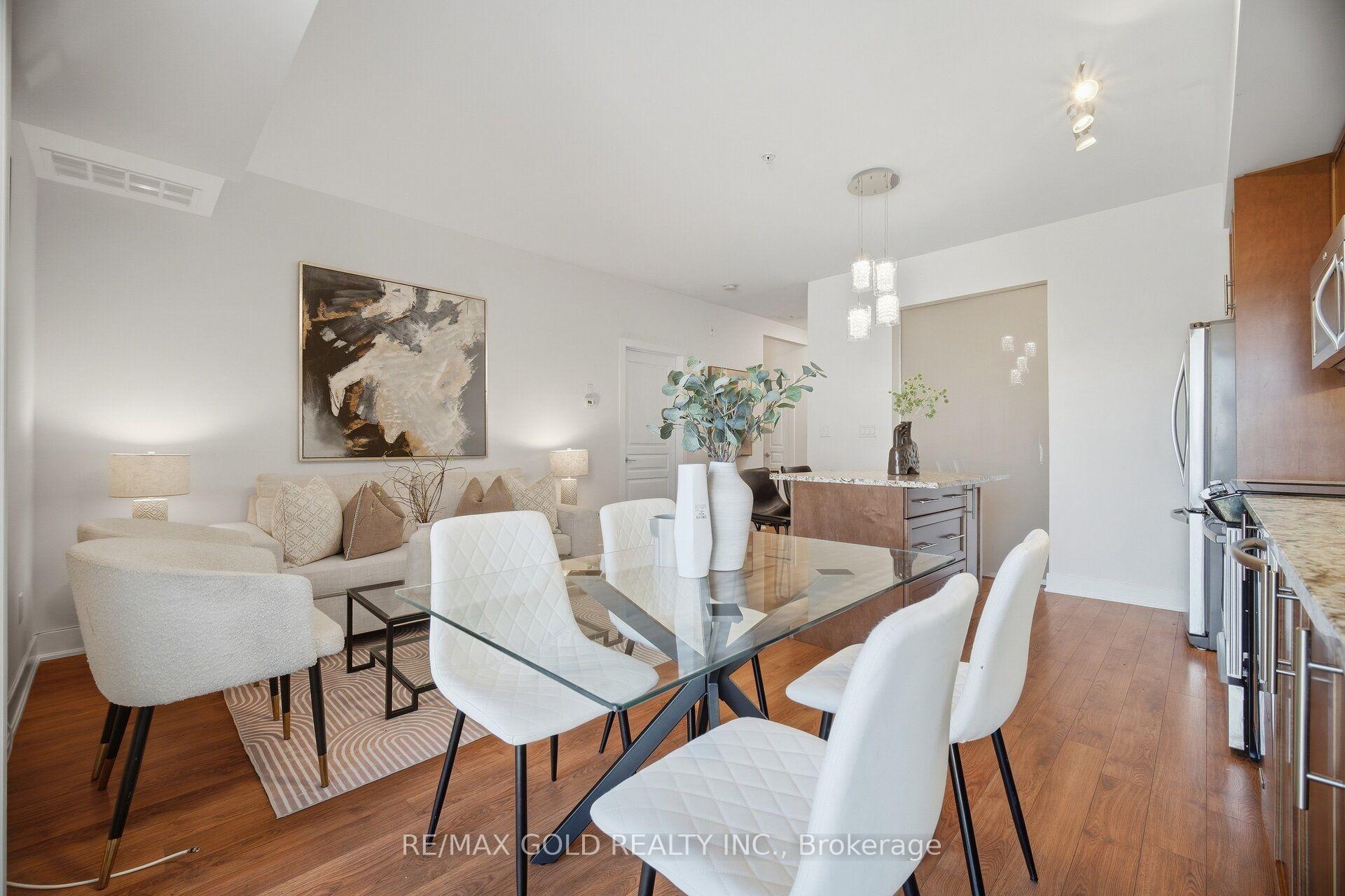 Photo 8 of Unit 324, 128 Garden Drive, Oakville, Central — HOMEH
