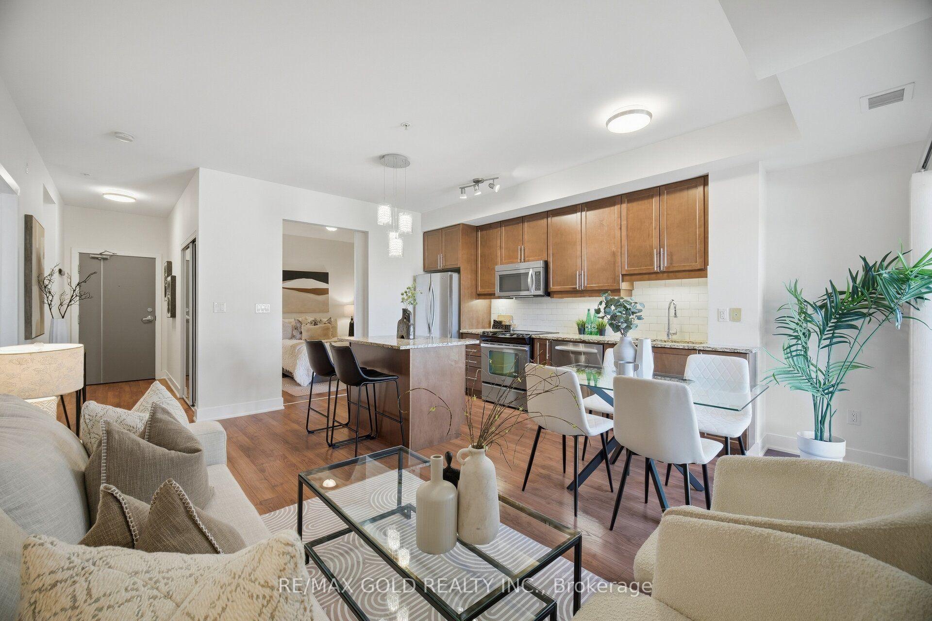 Photo 10 of Unit 324, 128 Garden Drive, Oakville, Central — HOMEH