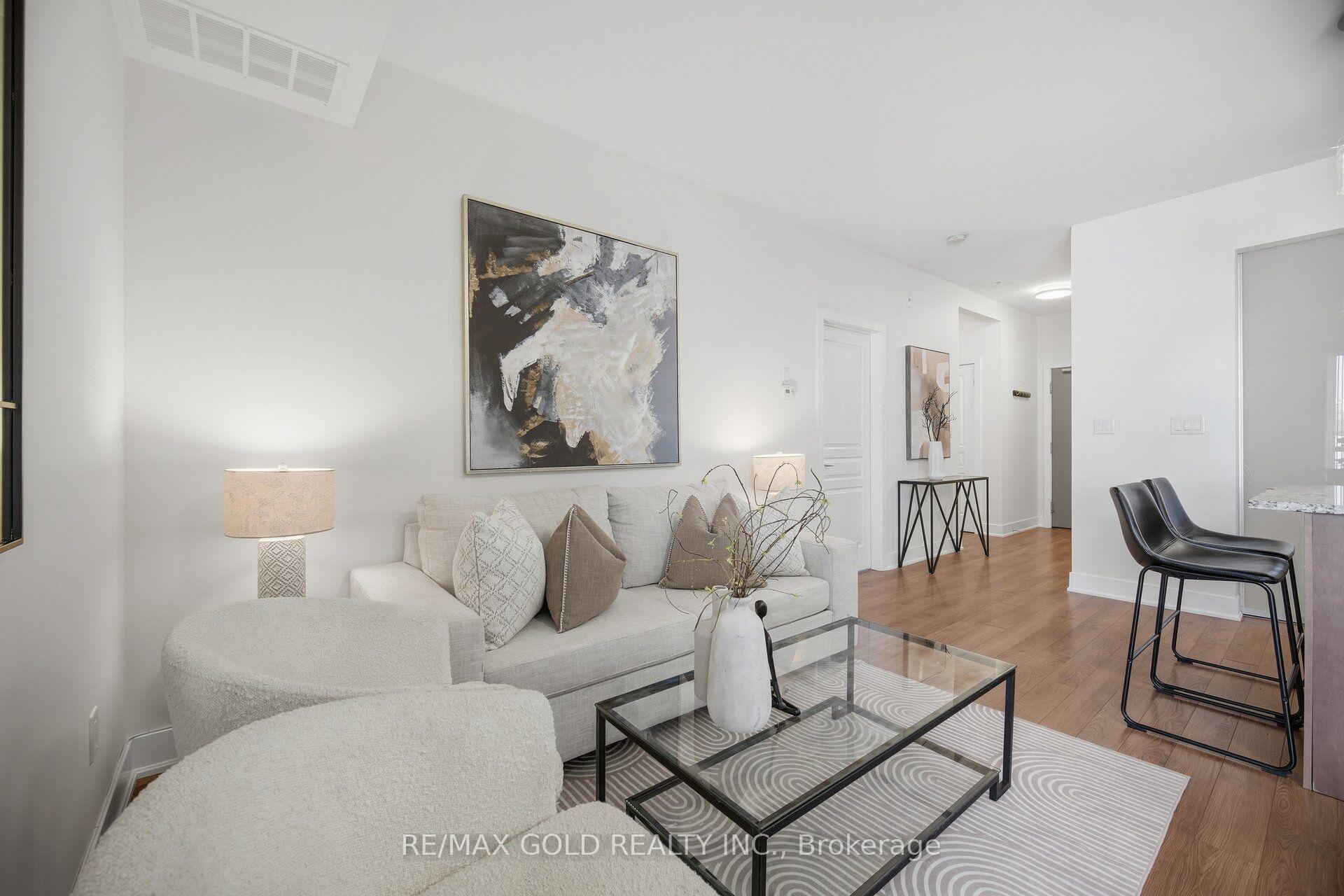 Photo 11 of Unit 324, 128 Garden Drive, Oakville, Central — HOMEH