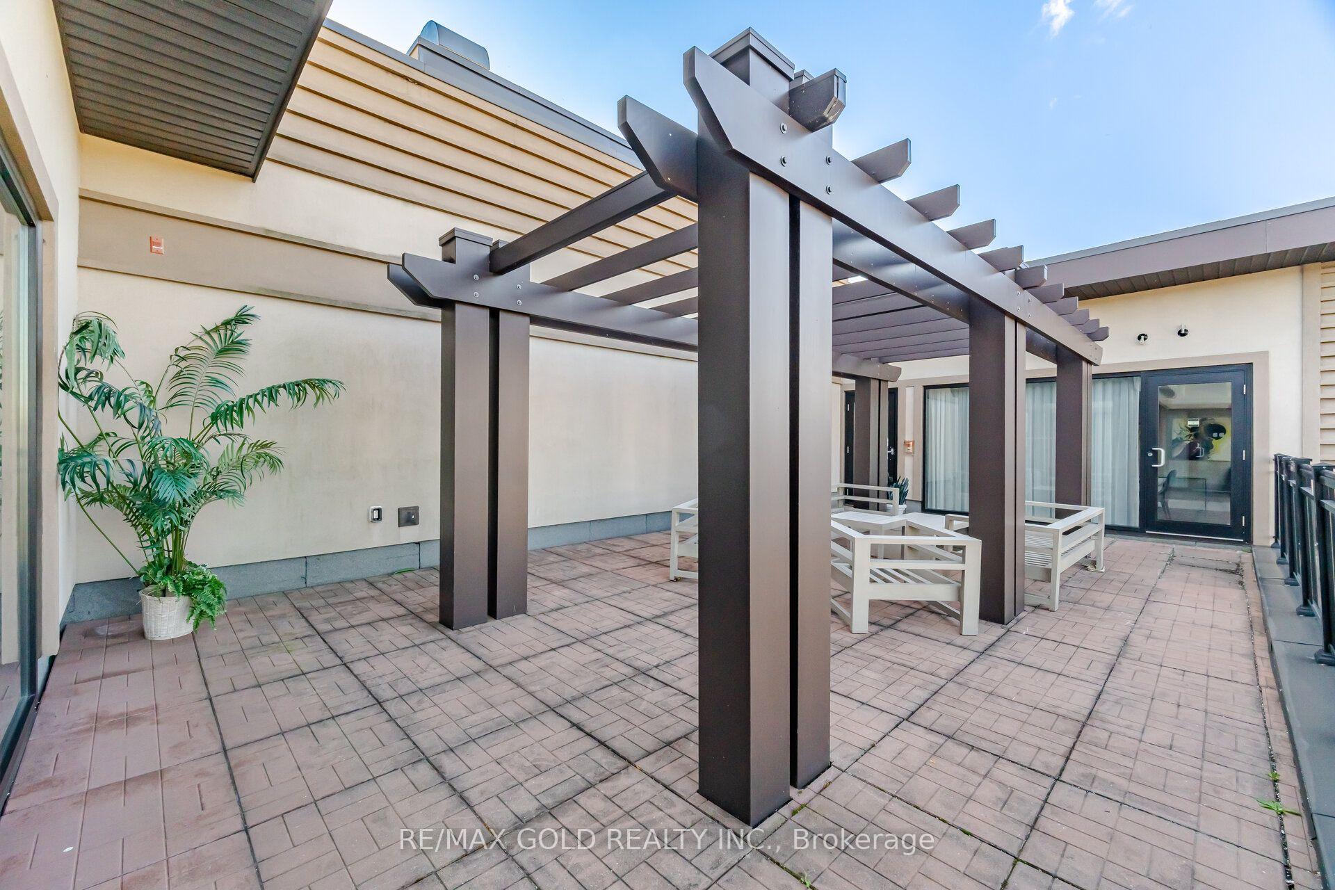 Photo 23 of Unit 324, 128 Garden Drive, Oakville, Central — HOMEH