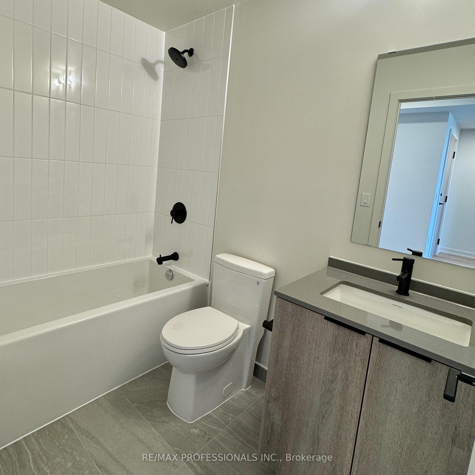 Photo 6 of Unit 901, 181 Sterling Road, Toronto, Dufferin Grove — HOMEH