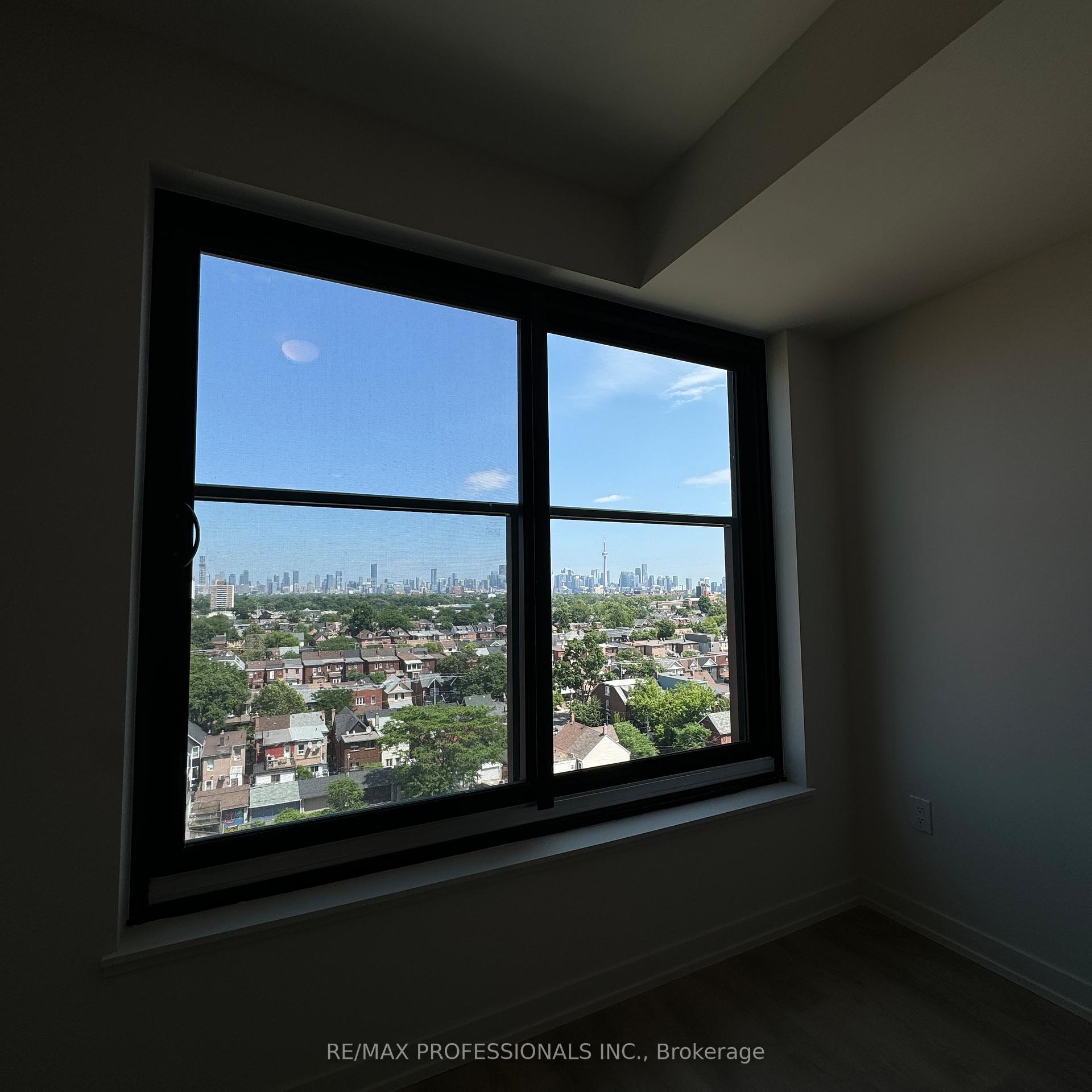Photo 11 of Unit 901, 181 Sterling Road, Toronto, Dufferin Grove — HOMEH