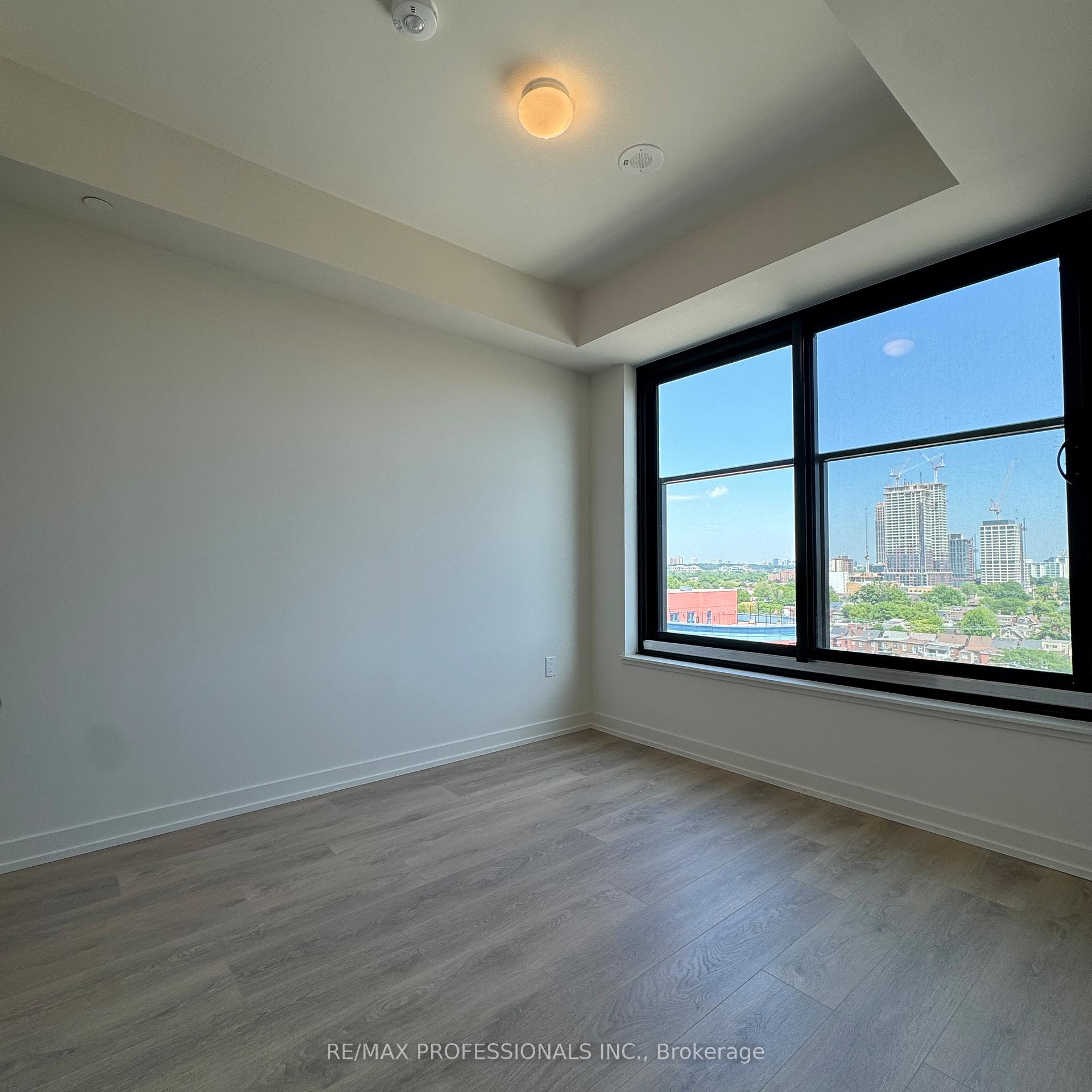 Photo 13 of Unit 901, 181 Sterling Road, Toronto, Dufferin Grove — HOMEH