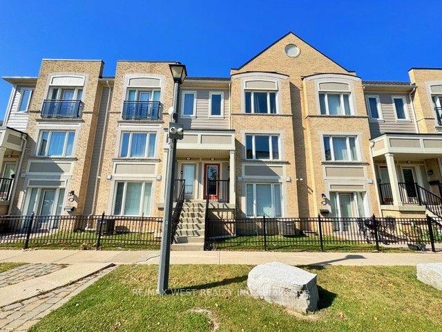 Photo of Unit 136, 60 Fairwood Circle