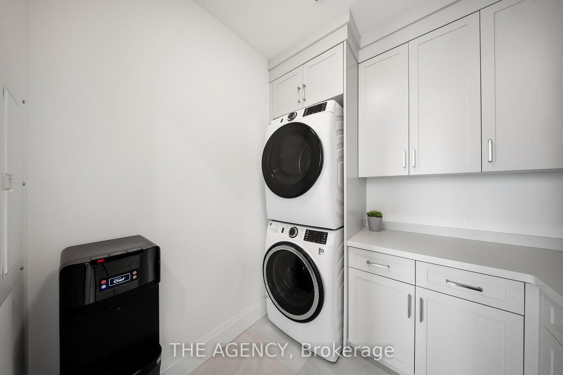 Photo 32 of Unit 2201, 2007 James Street, Burlington, Brant — HOMEH