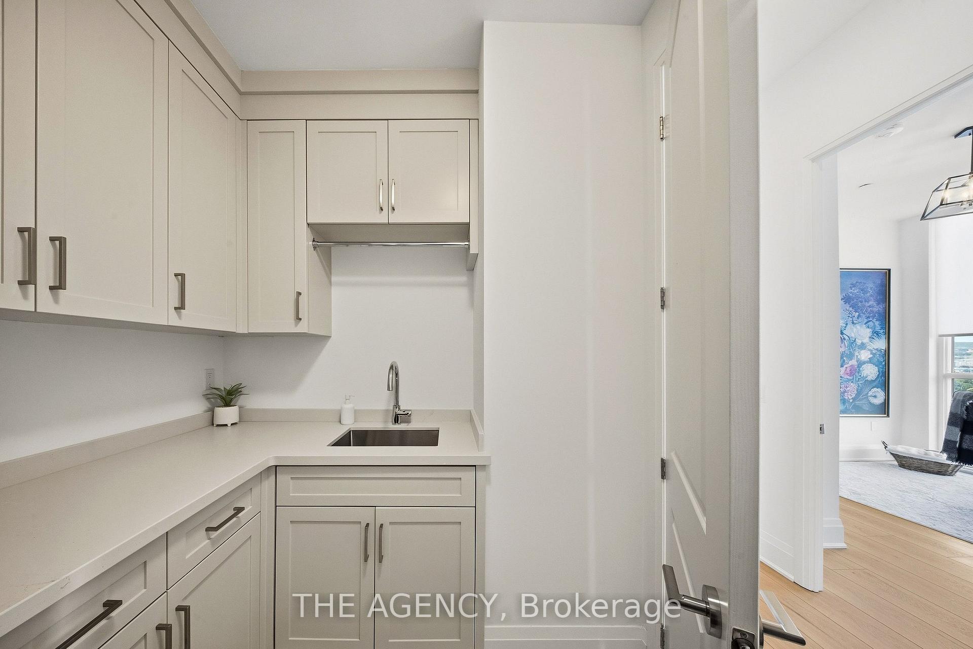 Photo 33 of Unit 2201, 2007 James Street, Burlington, Brant — HOMEH