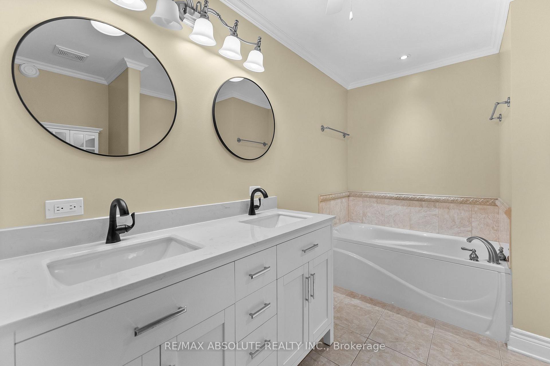 Photo 23 of 162 Dan Street, Arnprior, Arnprior — HOMEH