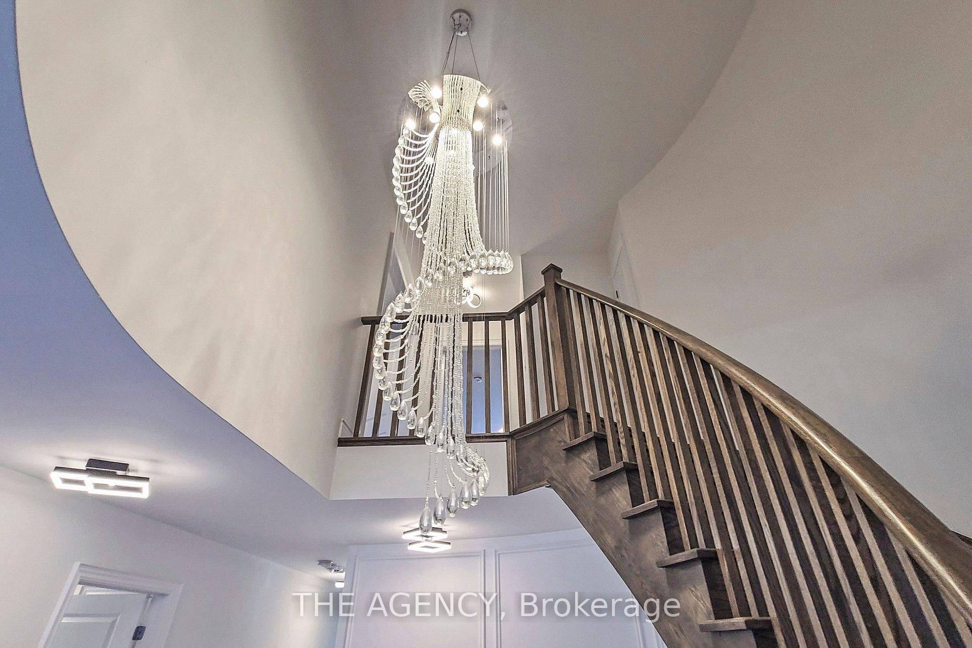 Photo 9 of 7 Kipling Grove Court, Etobicoke, Princess-Rosethorn — HOMEH