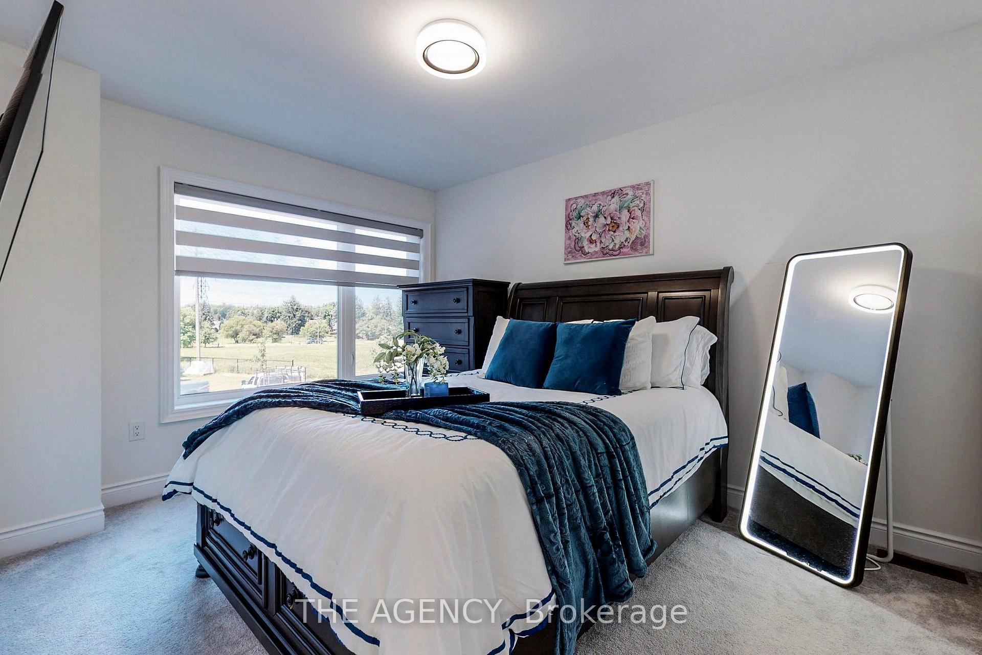 Photo 14 of 7 Kipling Grove Court, Etobicoke, Princess-Rosethorn — HOMEH