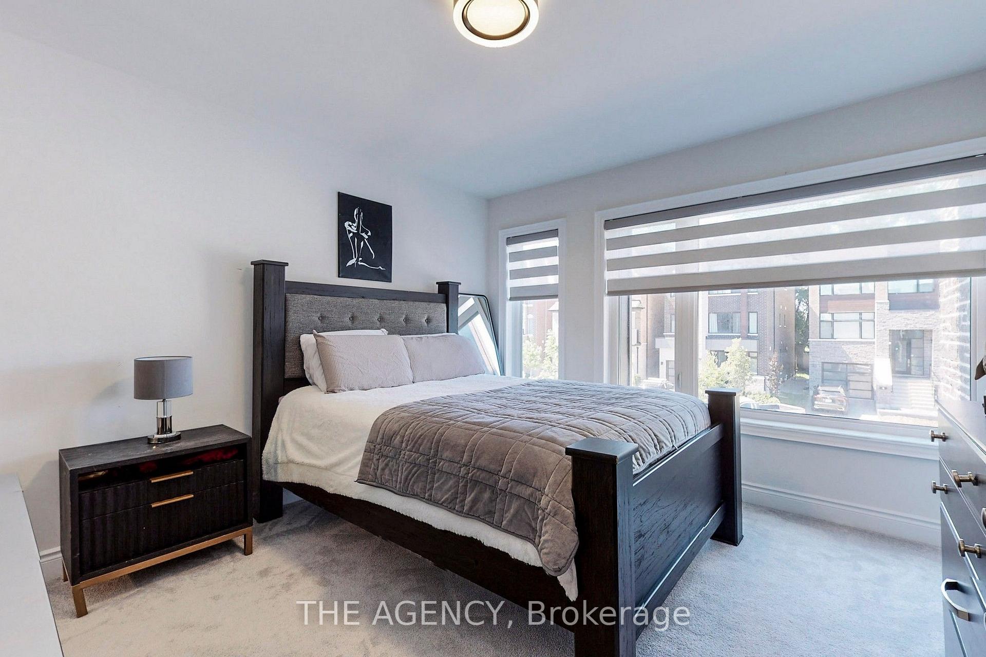 Photo 17 of 7 Kipling Grove Court, Etobicoke, Princess-Rosethorn — HOMEH