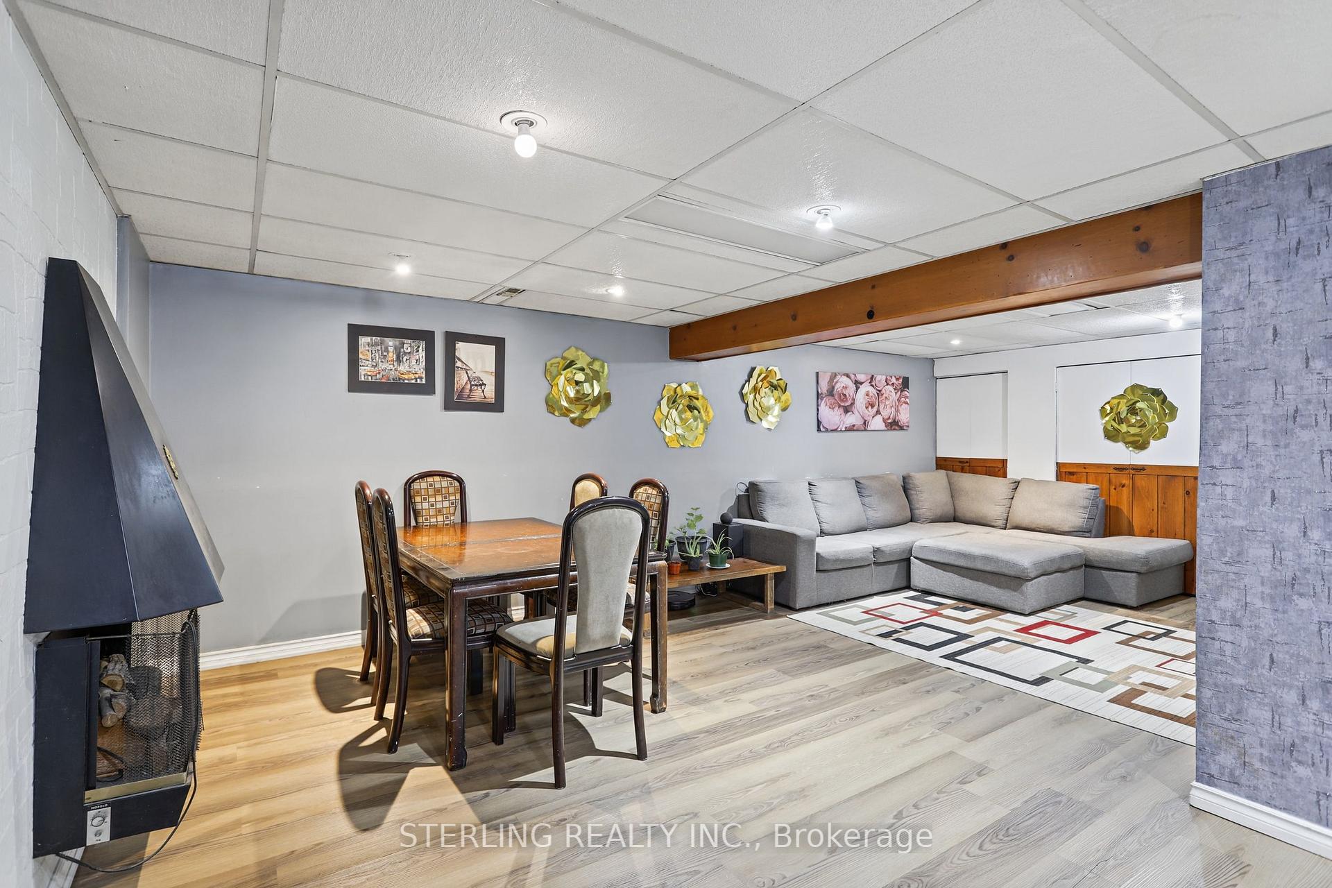 Photo 24 of 27 Oakmeadow Boulevard, Scarborough, Morningside — HOMEH