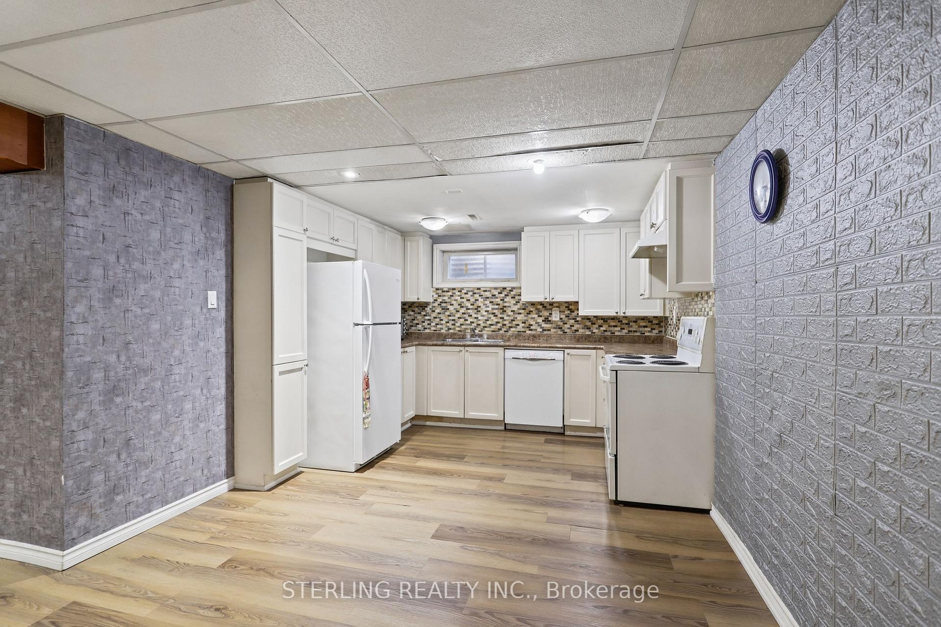 Photo 25 of 27 Oakmeadow Boulevard, Scarborough, Morningside — HOMEH