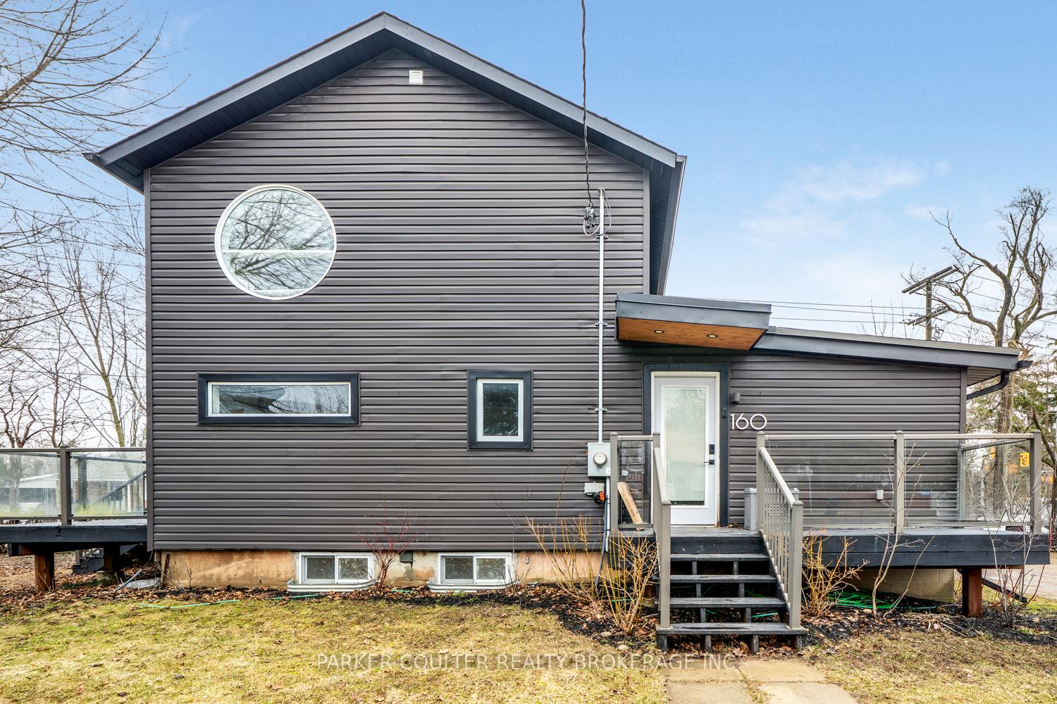 Photo of 160 Duckworth Street