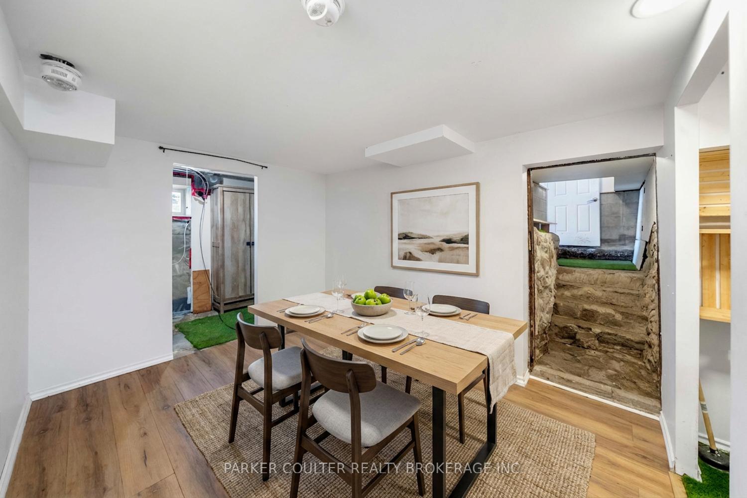 Photo 26 of 160 Duckworth Street, Barrie, Codrington — HOMEH