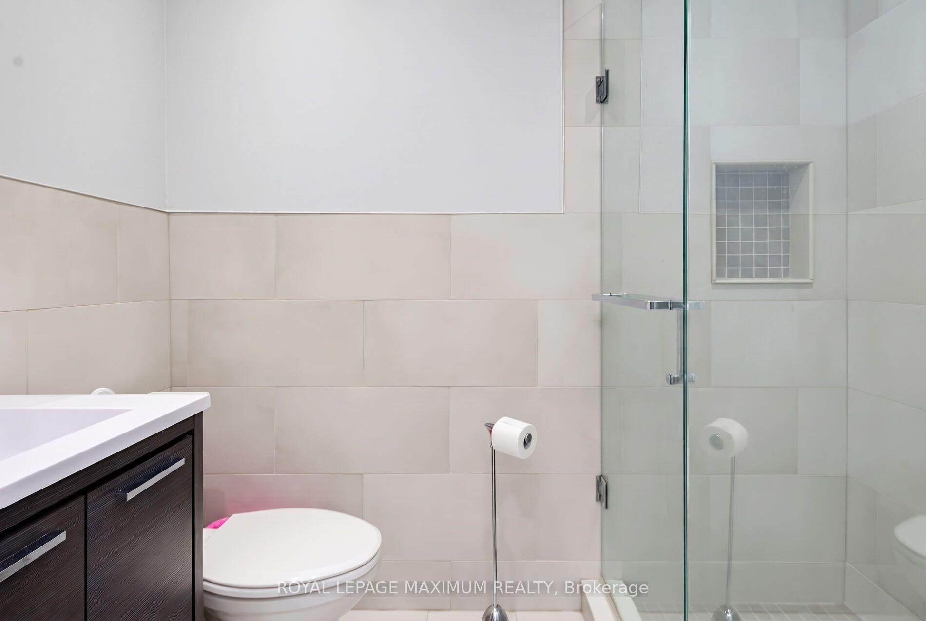 Photo 6 of 84 Gilley Road, North York, Downsview-Roding-CFB — HOMEH