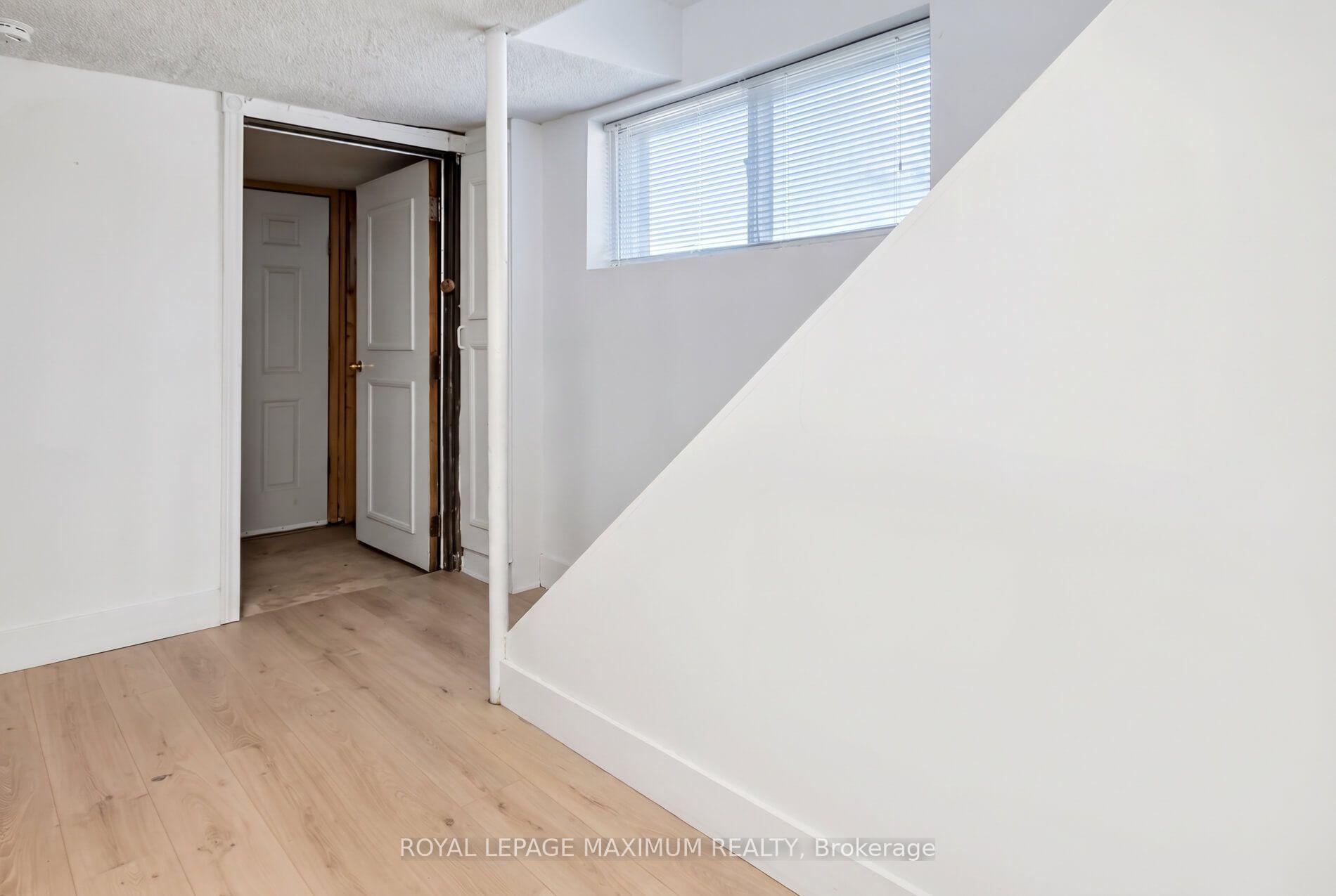 Photo 16 of 84 Gilley Road, North York, Downsview-Roding-CFB — HOMEH