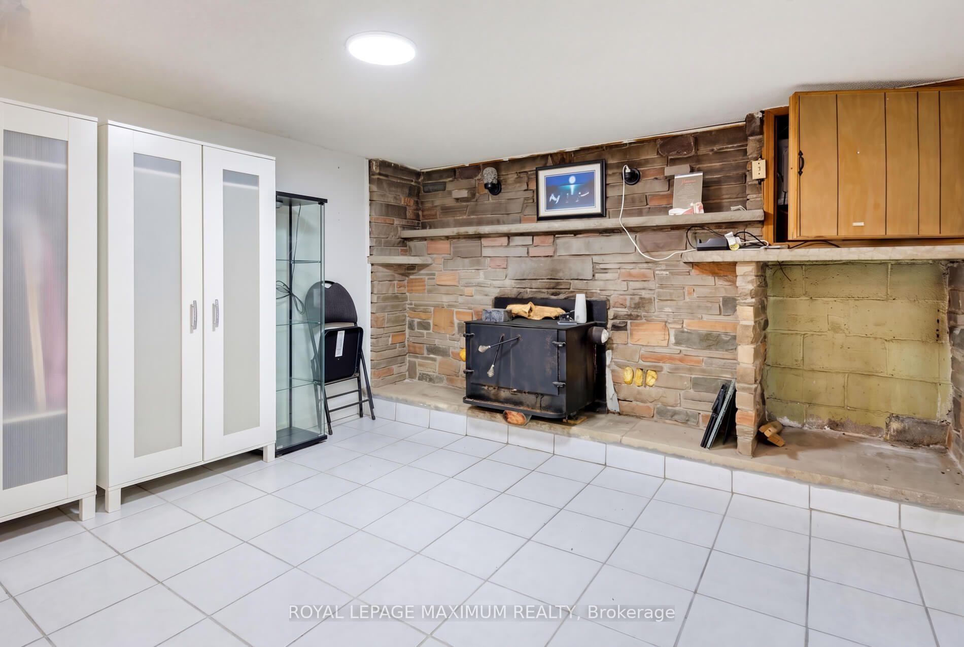 Photo 17 of 84 Gilley Road, North York, Downsview-Roding-CFB — HOMEH