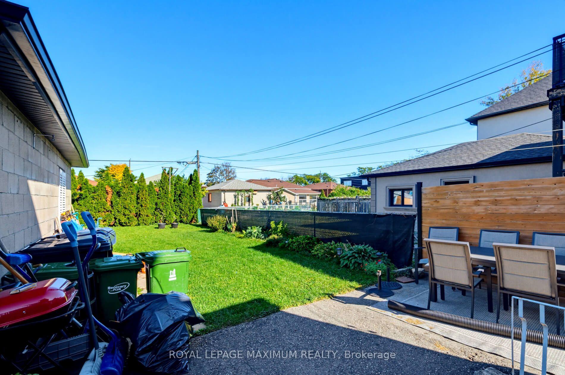 Photo 21 of 84 Gilley Road, North York, Downsview-Roding-CFB — HOMEH