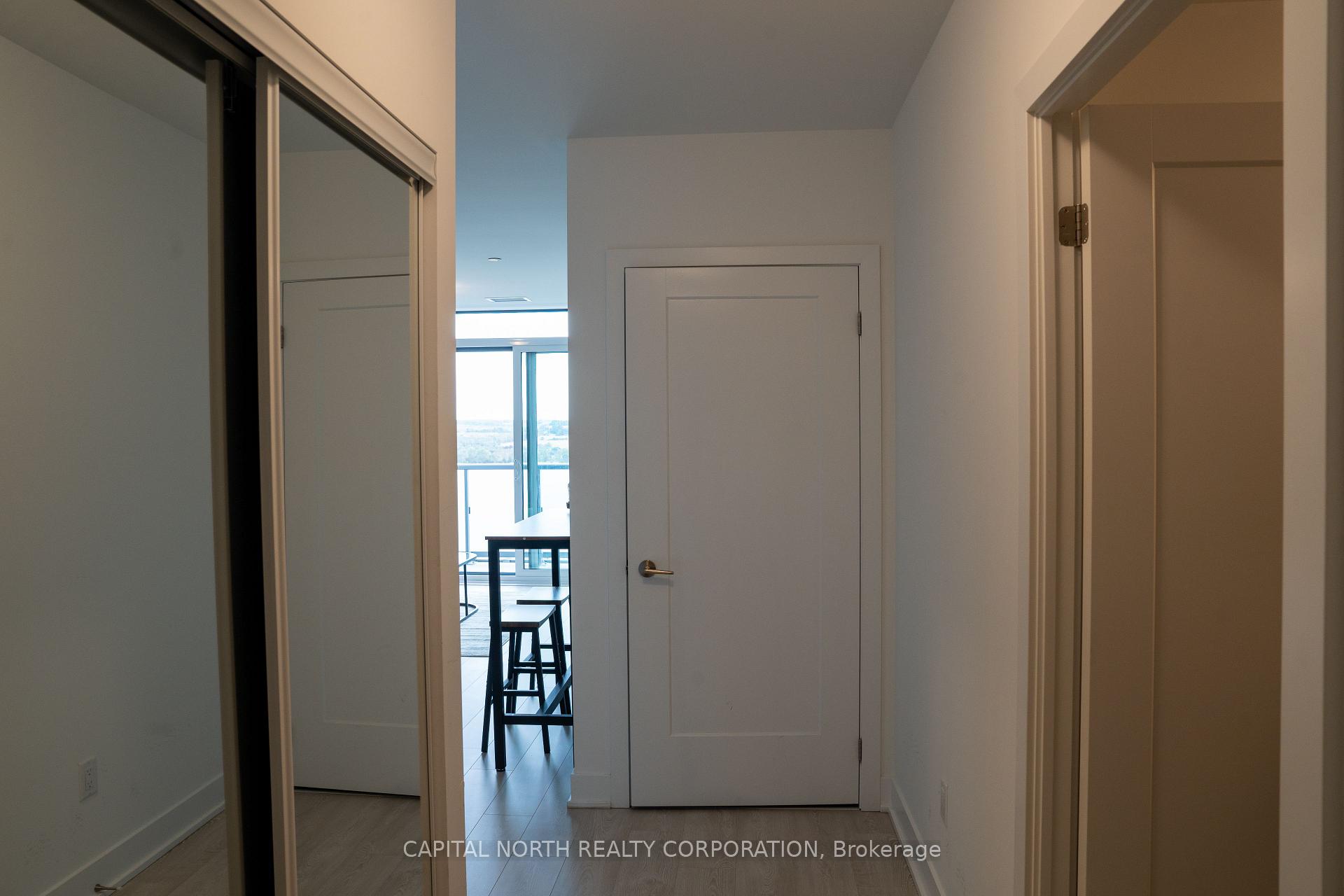 Photo of Unit 1904, 2545 Simcoe Street N