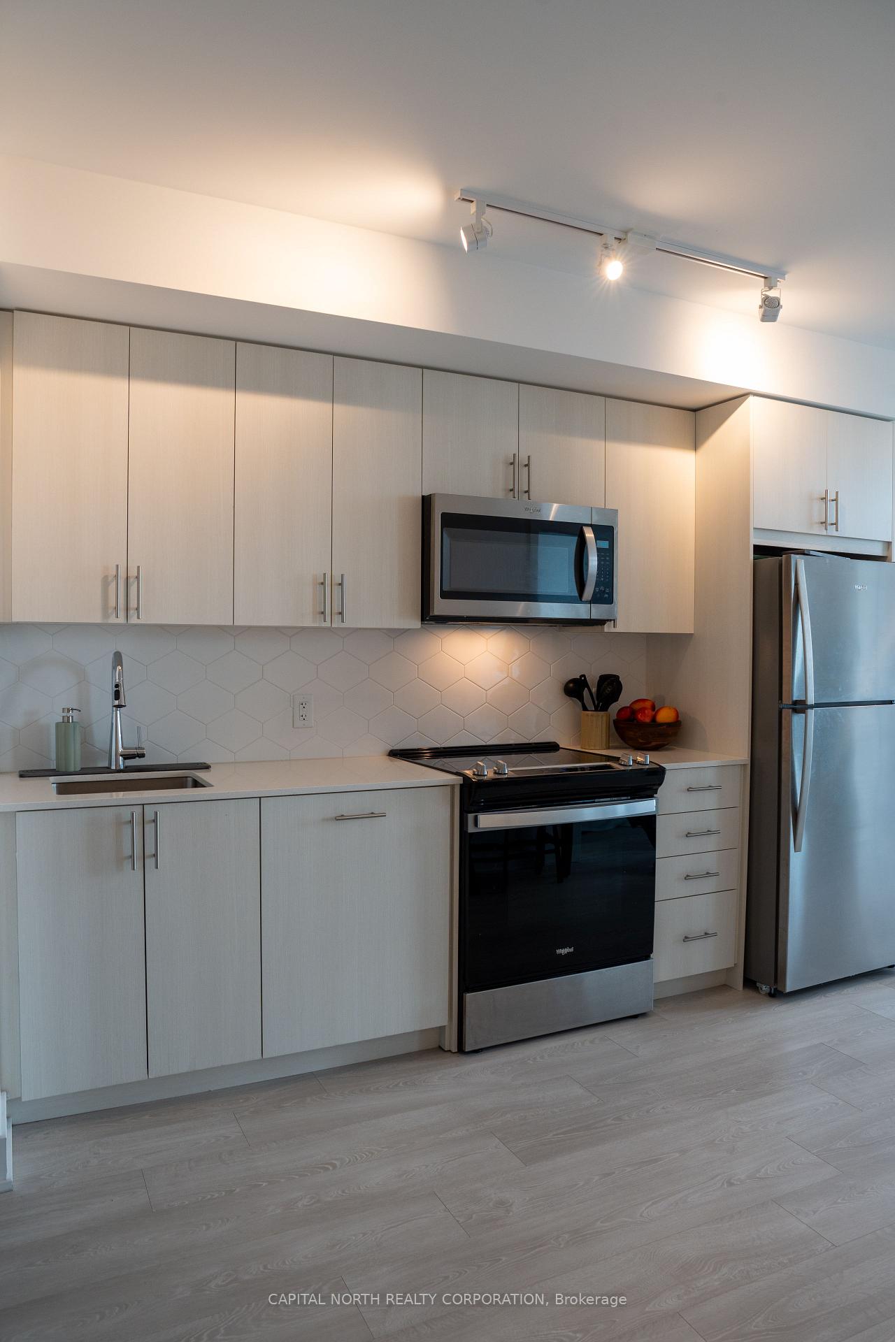 Photo 16 of Unit 1904, 2545 Simcoe Street N, Oshawa, Windfields — HOMEH