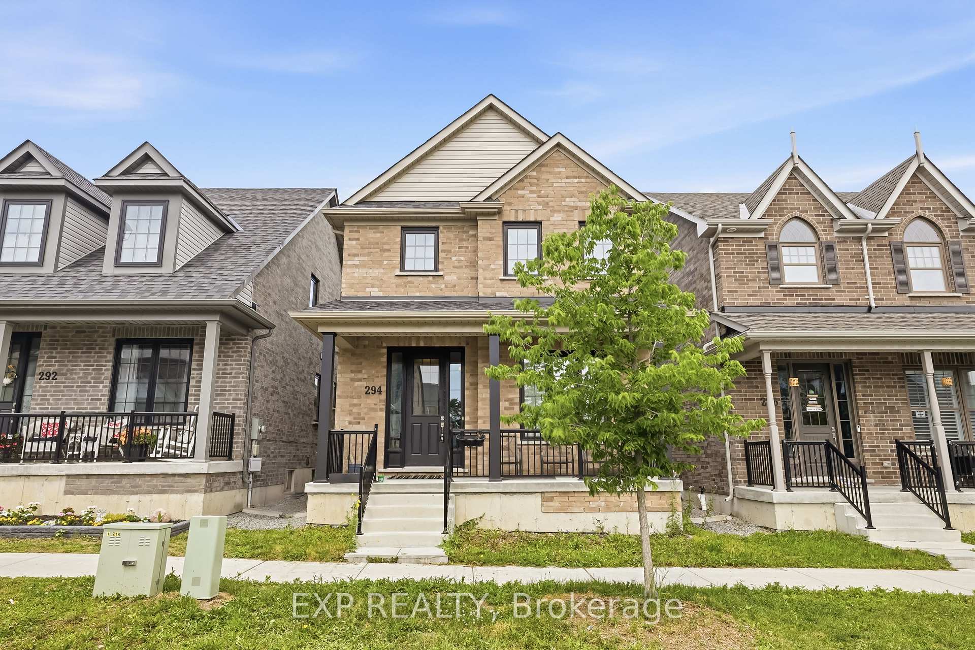 Photo 2 of 294 Noftall Gardens, Peterborough, Northcrest Ward 5 — HOMEH
