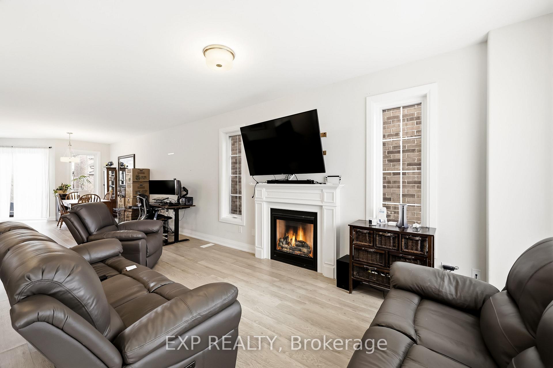 Photo 6 of 294 Noftall Gardens, Peterborough, Northcrest Ward 5 — HOMEH
