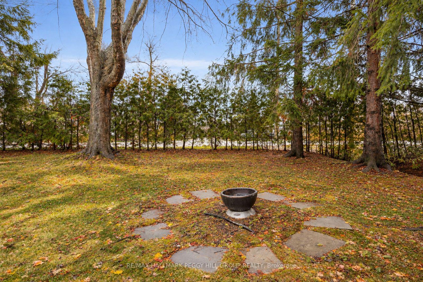 Photo 13 of 15 Cherrywood Lane, Innisfil, Rural Innisfil — HOMEH