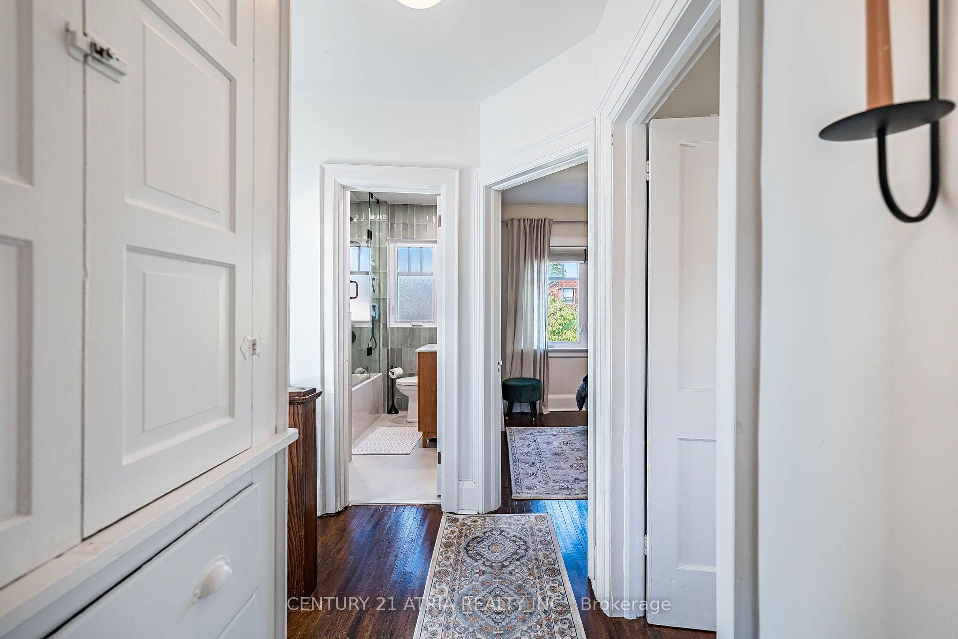 Photo 15 of 59 Fifth Street, Etobicoke, New Toronto — HOMEH