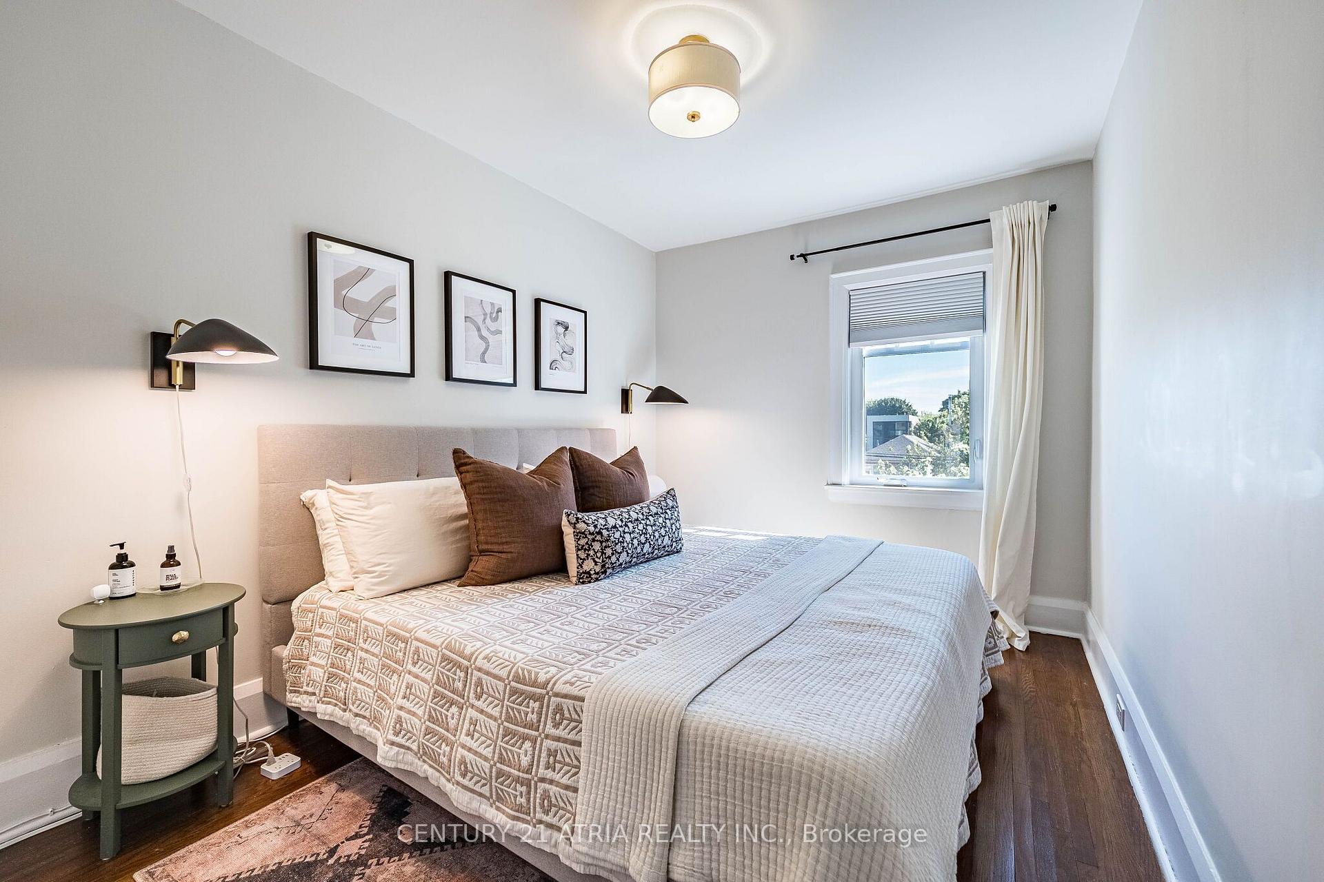 Photo 16 of 59 Fifth Street, Etobicoke, New Toronto — HOMEH