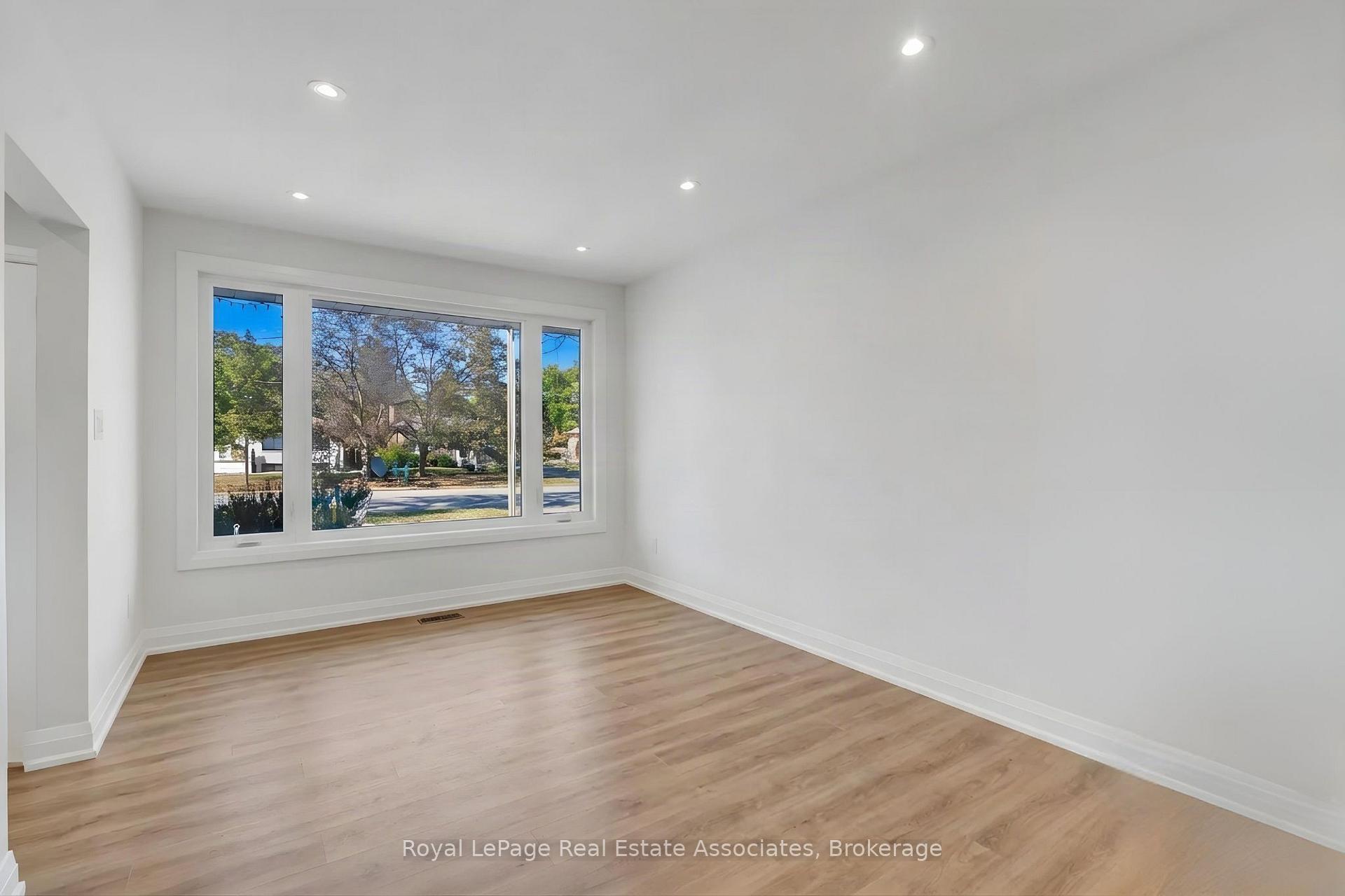 Photo 7 of 2086 Bridge Road, Oakville, West — HOMEH