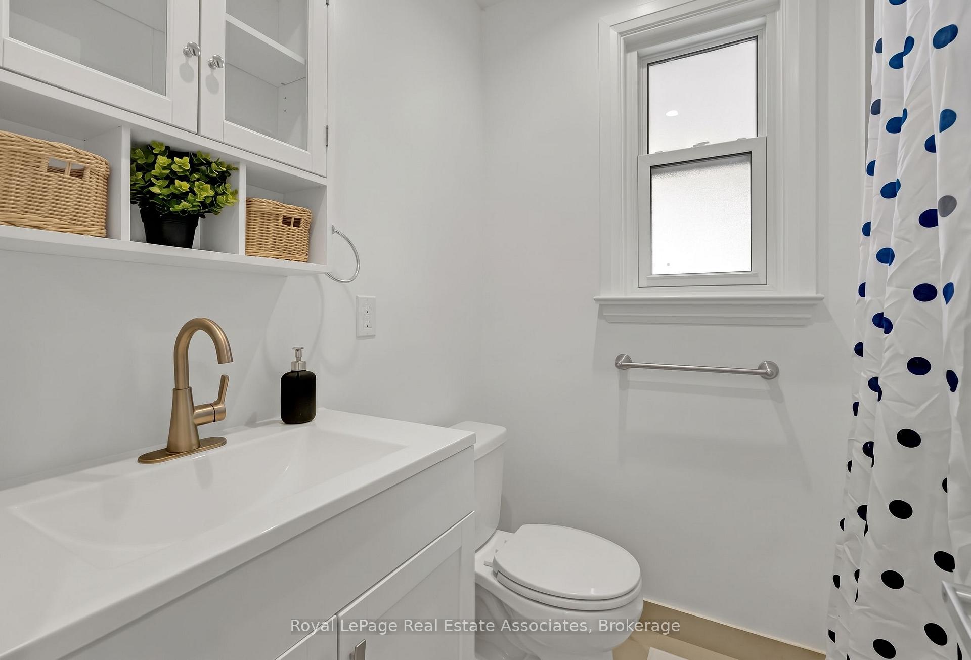 Photo 20 of 2086 Bridge Road, Oakville, West — HOMEH