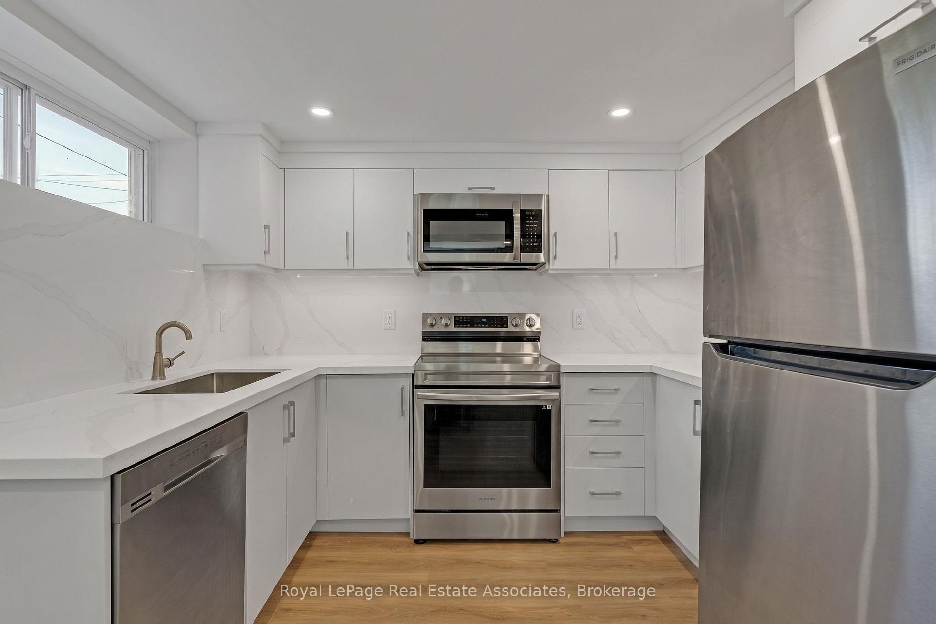 Photo 32 of 2086 Bridge Road, Oakville, West — HOMEH