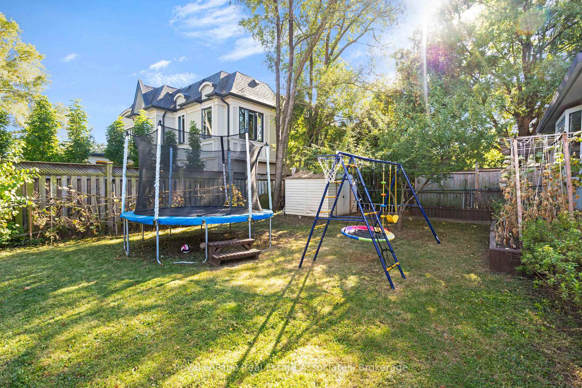 Photo 38 of 2086 Bridge Road, Oakville, West — HOMEH