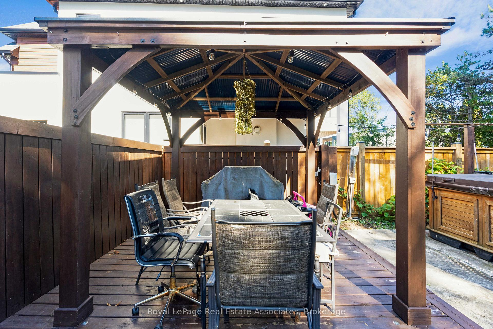 Photo 40 of 2086 Bridge Road, Oakville, West — HOMEH