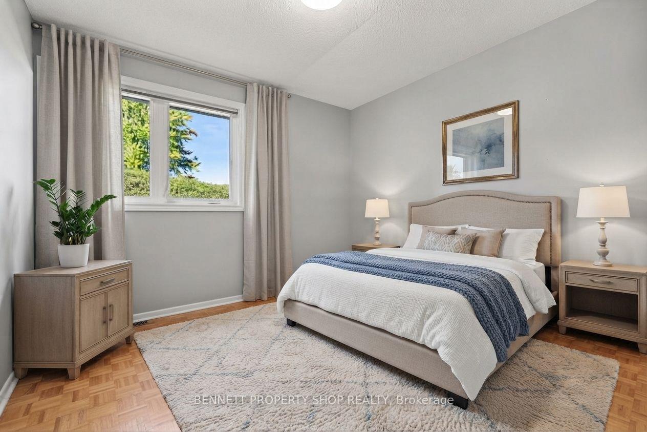 Photo 13 of 1486 Ridgebrook Drive, Ottawa, Pineview — HOMEH