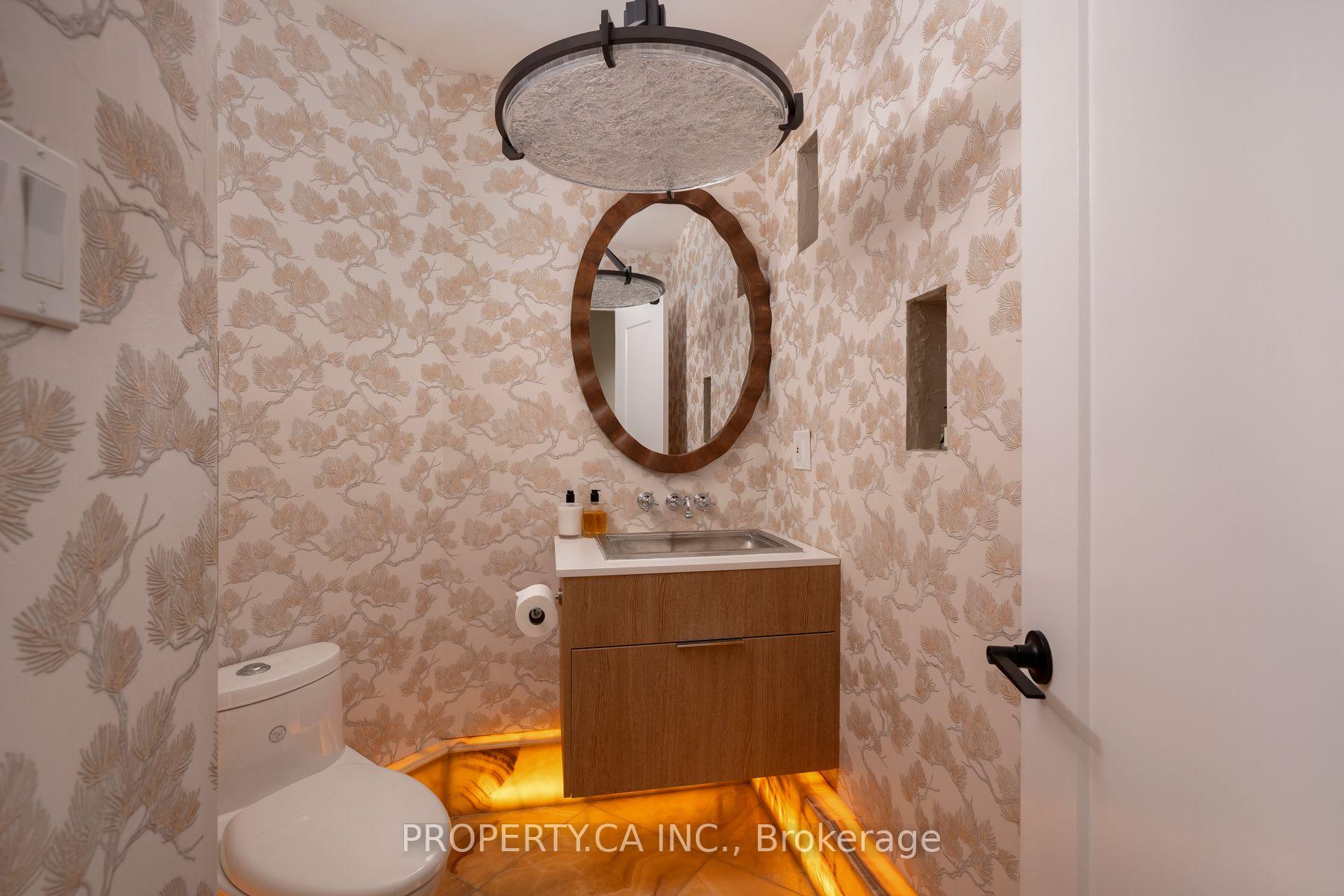 Photo 6 of 72 Devonsleigh Boulevard, Richmond Hill, Devonsleigh — HOMEH