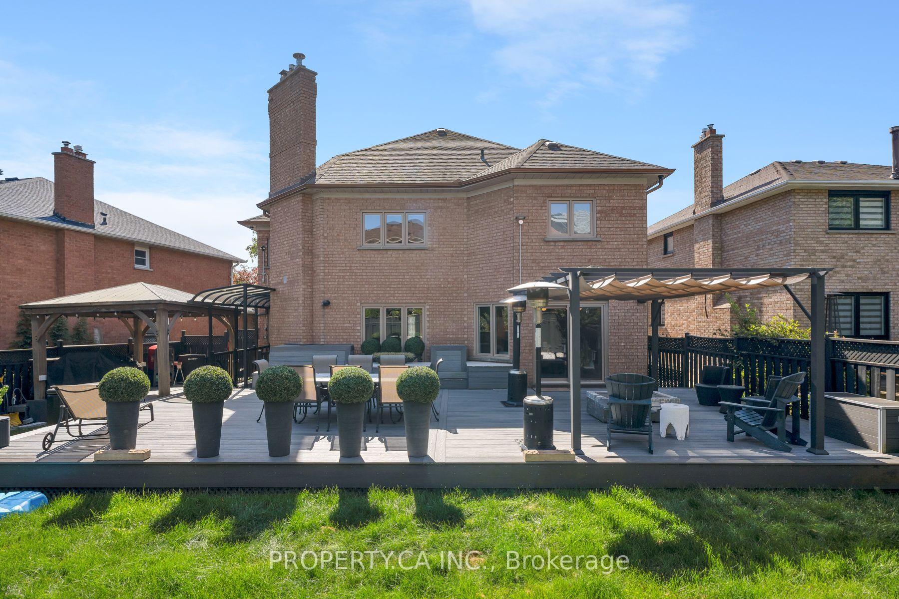 Photo 45 of 72 Devonsleigh Boulevard, Richmond Hill, Devonsleigh — HOMEH
