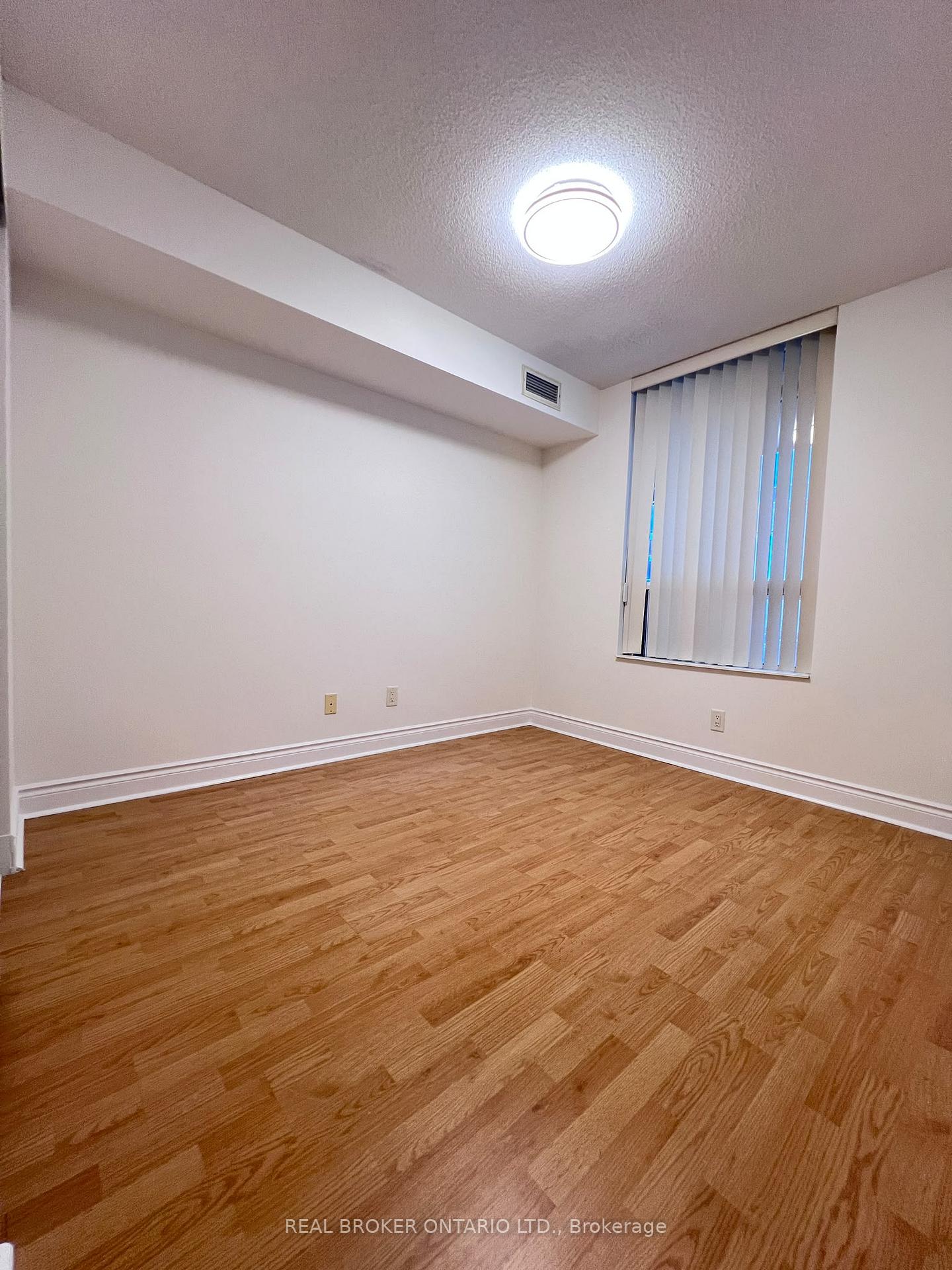 Photo 8 of Unit 310, 88 Times Avenue, Markham, Commerce Valley — HOMEH