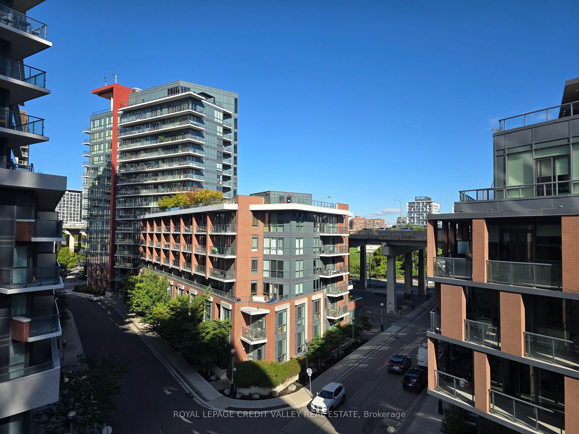 Photo 19 of Unit 614, 15 Bruyeres Mews, Toronto, Niagara — HOMEH