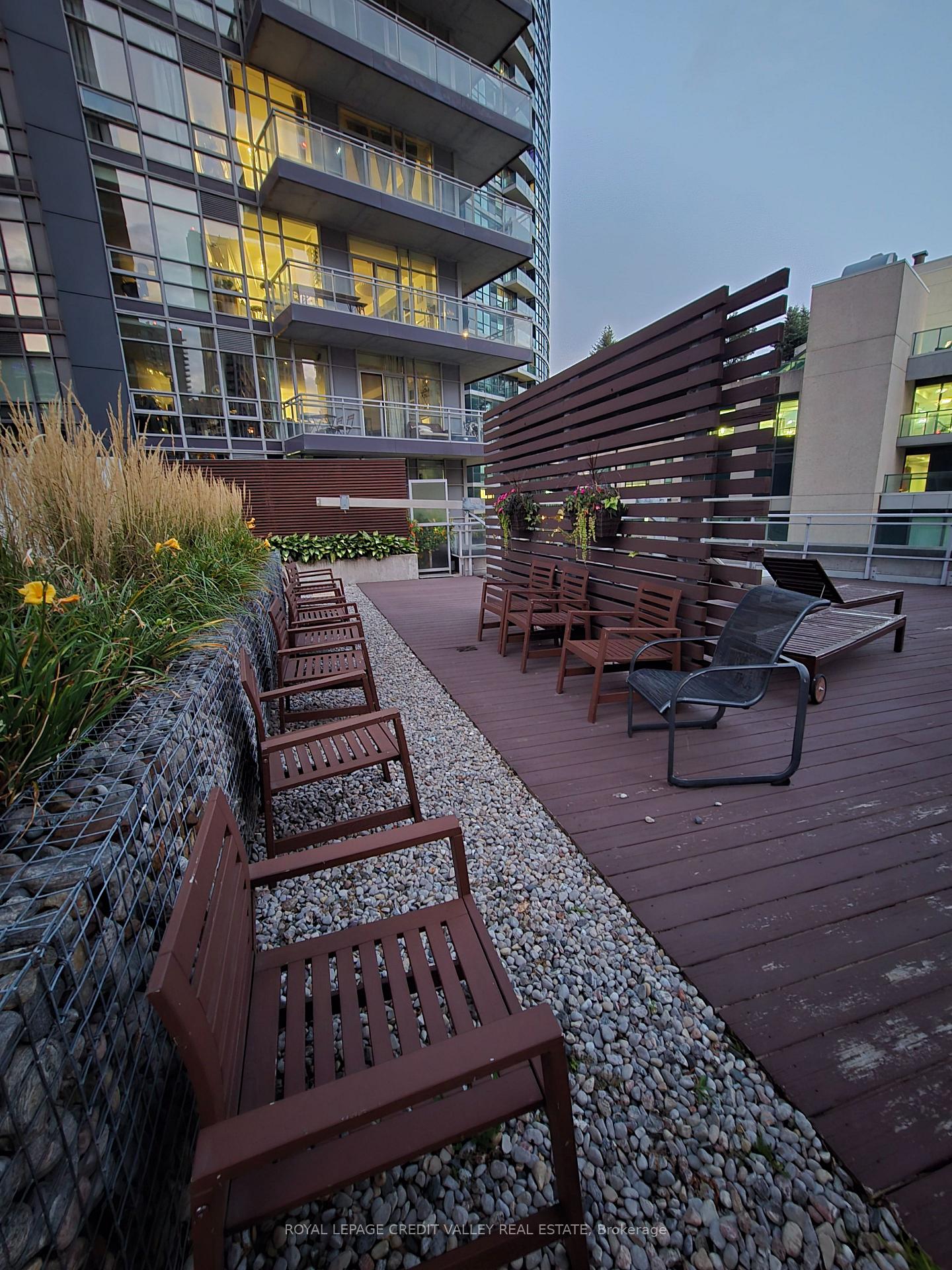 Photo 23 of Unit 614, 15 Bruyeres Mews, Toronto, Niagara — HOMEH